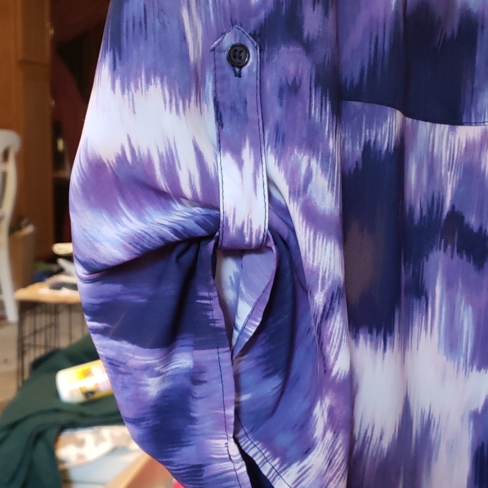 Blouse - Picture 2 of 3